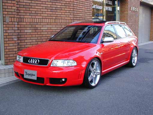 Thought I'd post a pic of a nice misanored B5 RS4