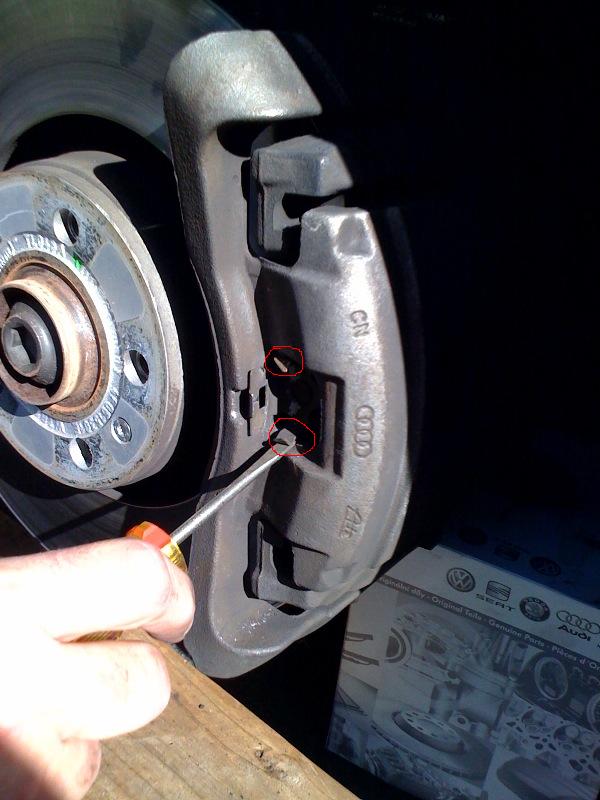 How to remove C6 Caliper