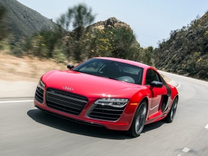 Model Review: 2014 Audi R8 &raquo; How to spend a day with six all-new 2014 Audi R8's