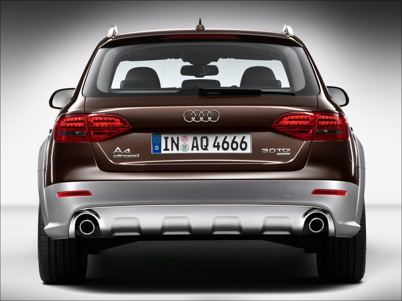 Audi A4 allroad - 1600x1200