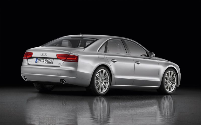 Audi A8 - 1440x900
